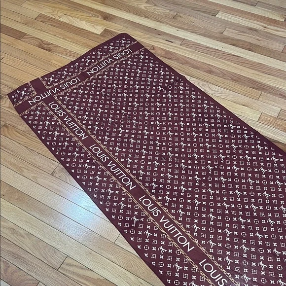 (( not authentic))NEW❤️LV Chiffon Shawl - Picture 11 of 17